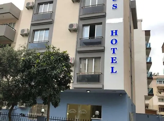 Ikarus Hotel