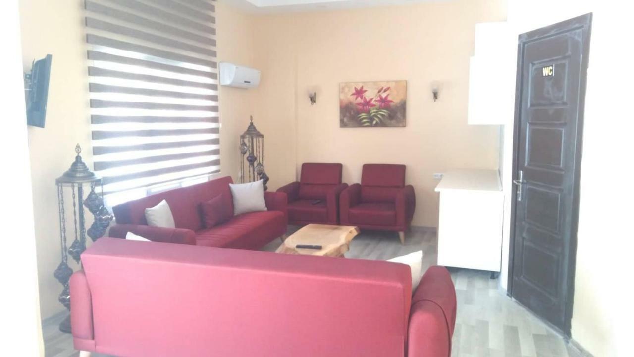 Ikarus Hotel 3*
